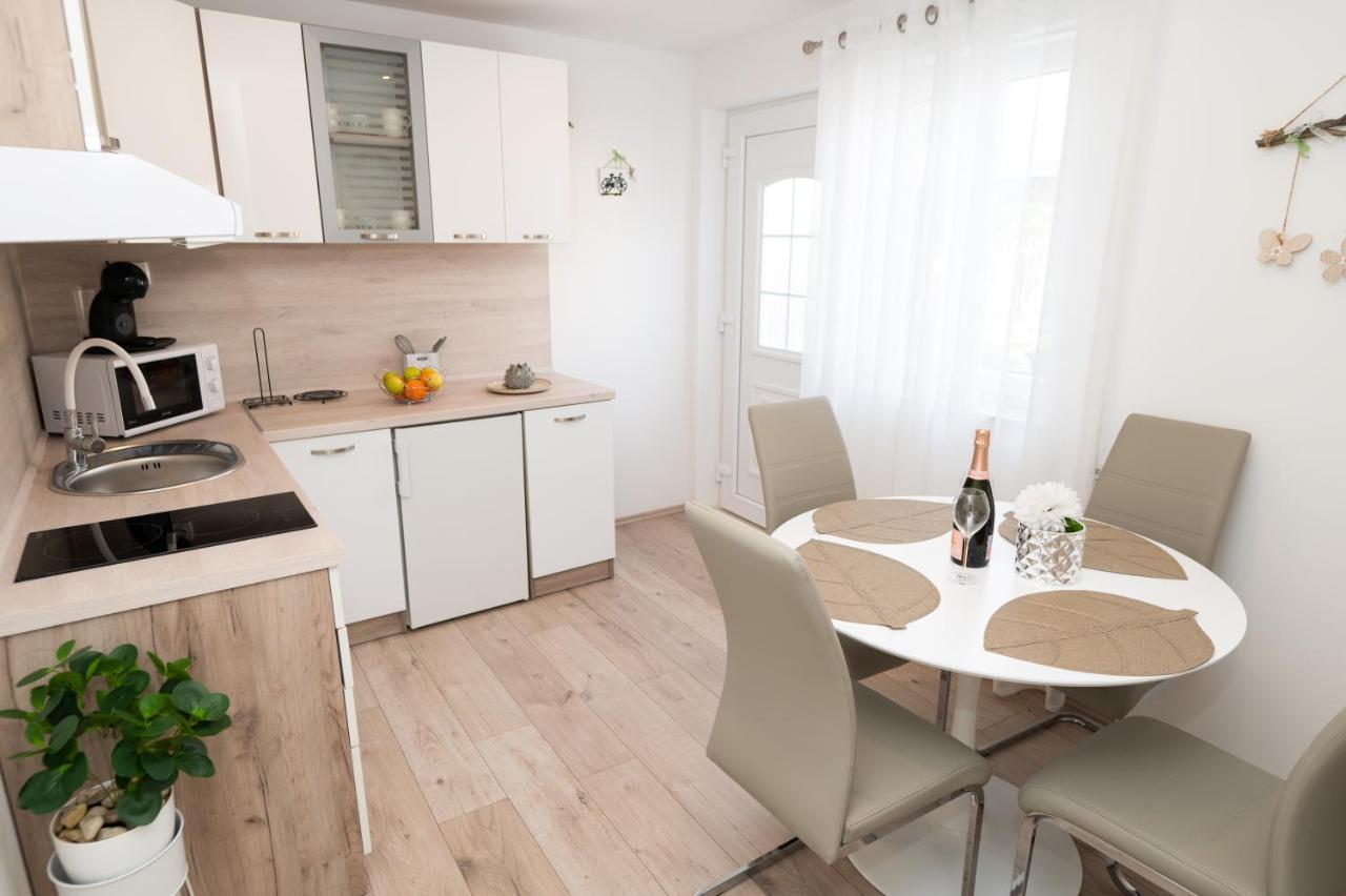 Apartments Andela Skradin Zewnętrze zdjęcie